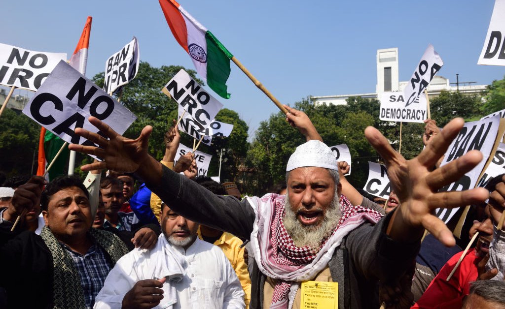 8 умерли в Индии в знак протеста против закона о гражданстве thumbnail