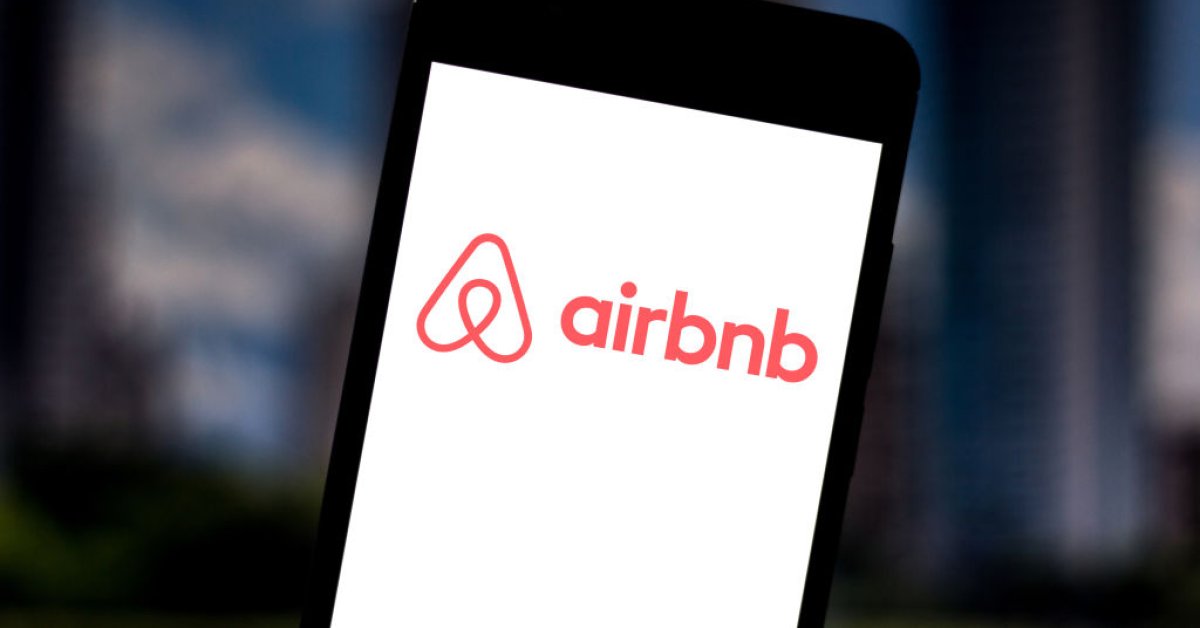 Airbnb вводит новые правила для сдерживания вечеринок и неприятных гостей thumbnail