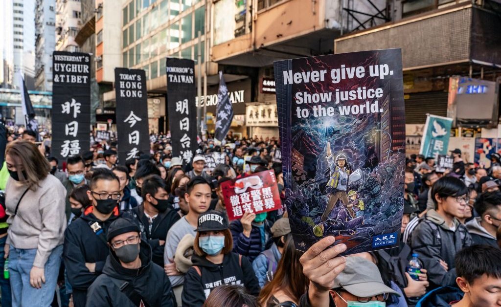 Антиправительственные протесты потрясли Гонконг в течение шести месяцев. Вот оглянуться на основные события thumbnail