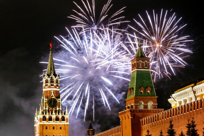 Fireworks explode over the Kremlin in Moscow during New Year celebrations, on January 1, 2020.