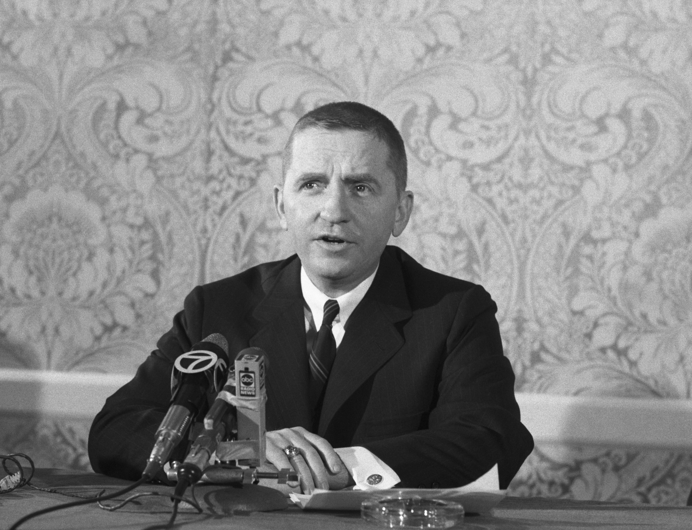 Texas millionaire Ross Perot holds a press conference Dec. 15, 1969, to tell of his plan to fly Christmas packages to U.S. military prisoners in North Vietnam (Bettmann Archive/Getty Images)