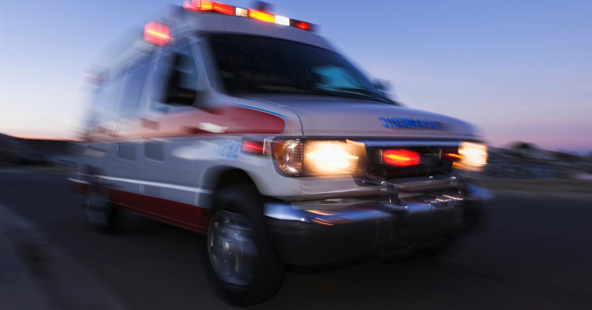 Пять убитых, 60 доставлены в больницы в Пенсильвании с участием автострады и 2 тракторных прицепов thumbnail
