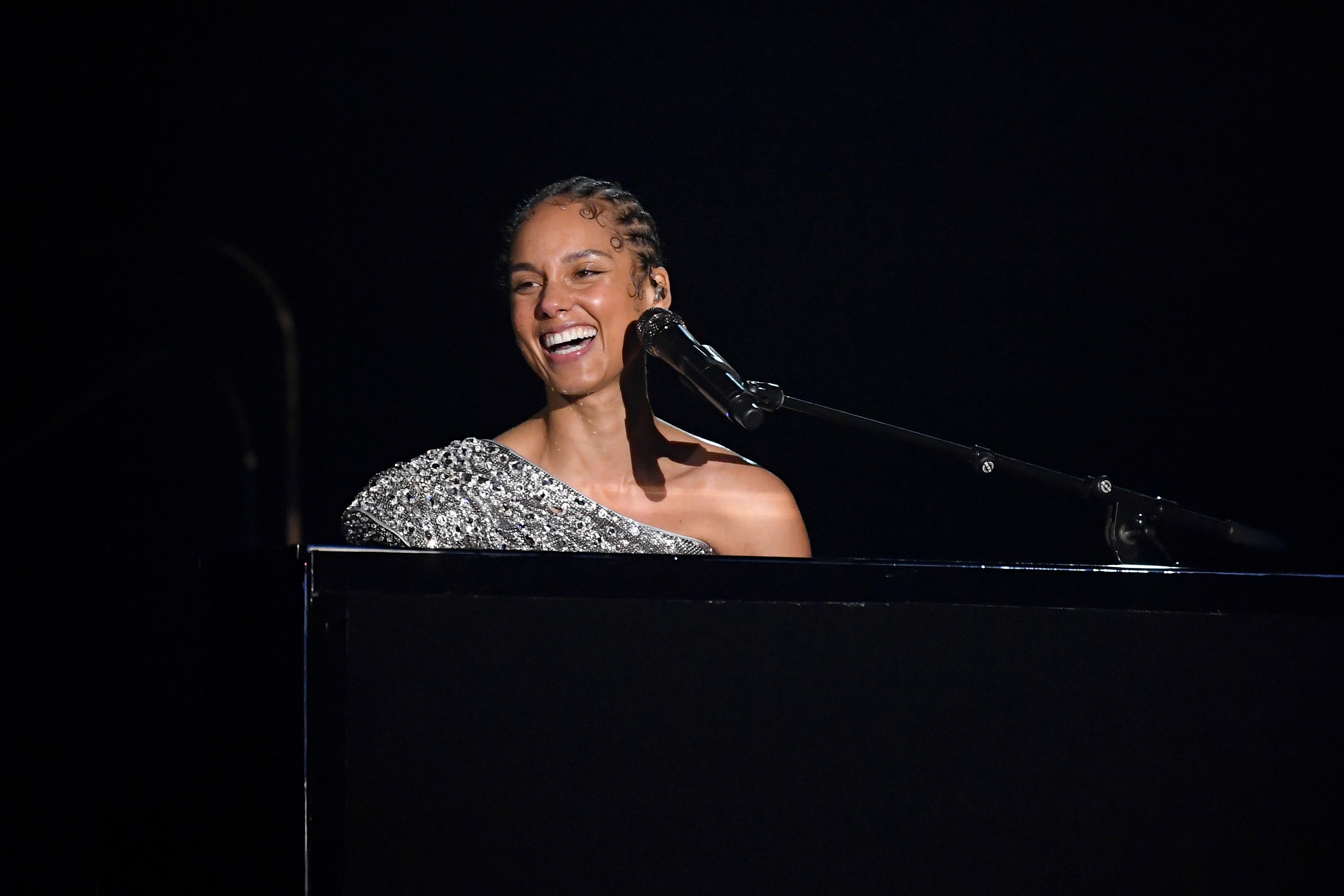 Alicia Keys performs onstage during the 62nd Annual GRAMMY Awards at Staples Center on January 26, 2020 in Los Angeles, California. (Getty Images—2020 Getty Images)