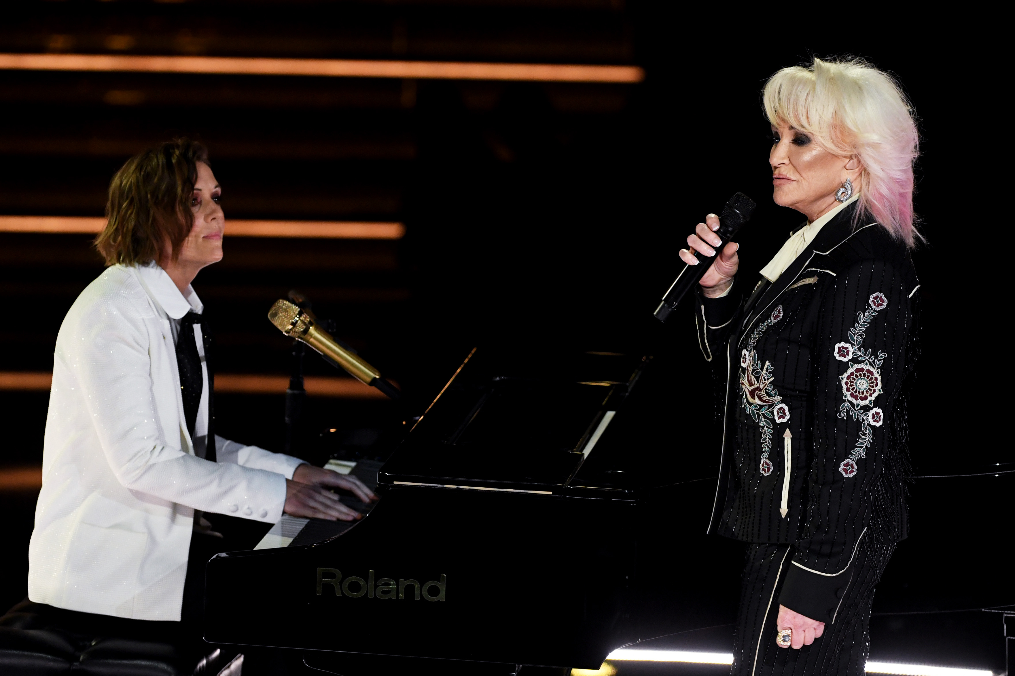Brandi Carlile and Tanya Tucker perform onstage during the 62nd Annual GRAMMY Awards at STAPLES Center on January 26, 2020 in Los Angeles, California. (Getty Images for The Recording A—2020 The Recording Academy)
