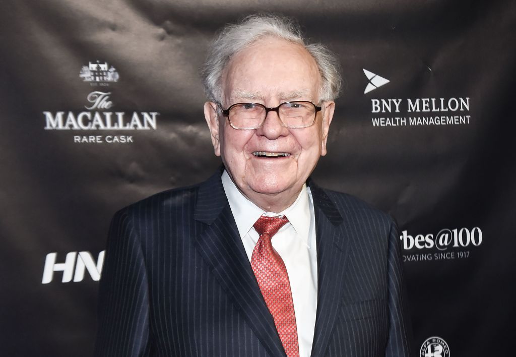 Warren Buffett attends the Forbes Media Centennial Celebration at Pier 60 on September 19, 2017 in New York City. (Daniel Zuchnik––WireImage/Getty Images)