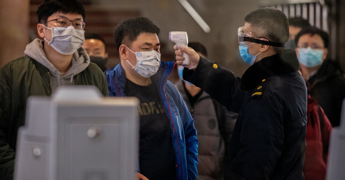 Отчет: Монголия закрывает границу с Китаем на фоне опасений коронавируса thumbnail