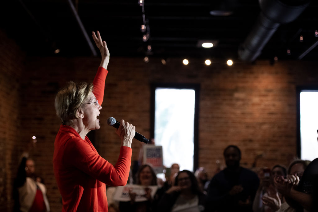 Presidential Candidate Elizabeth Warren Campaigns In South Carolina Ahead Of Primary