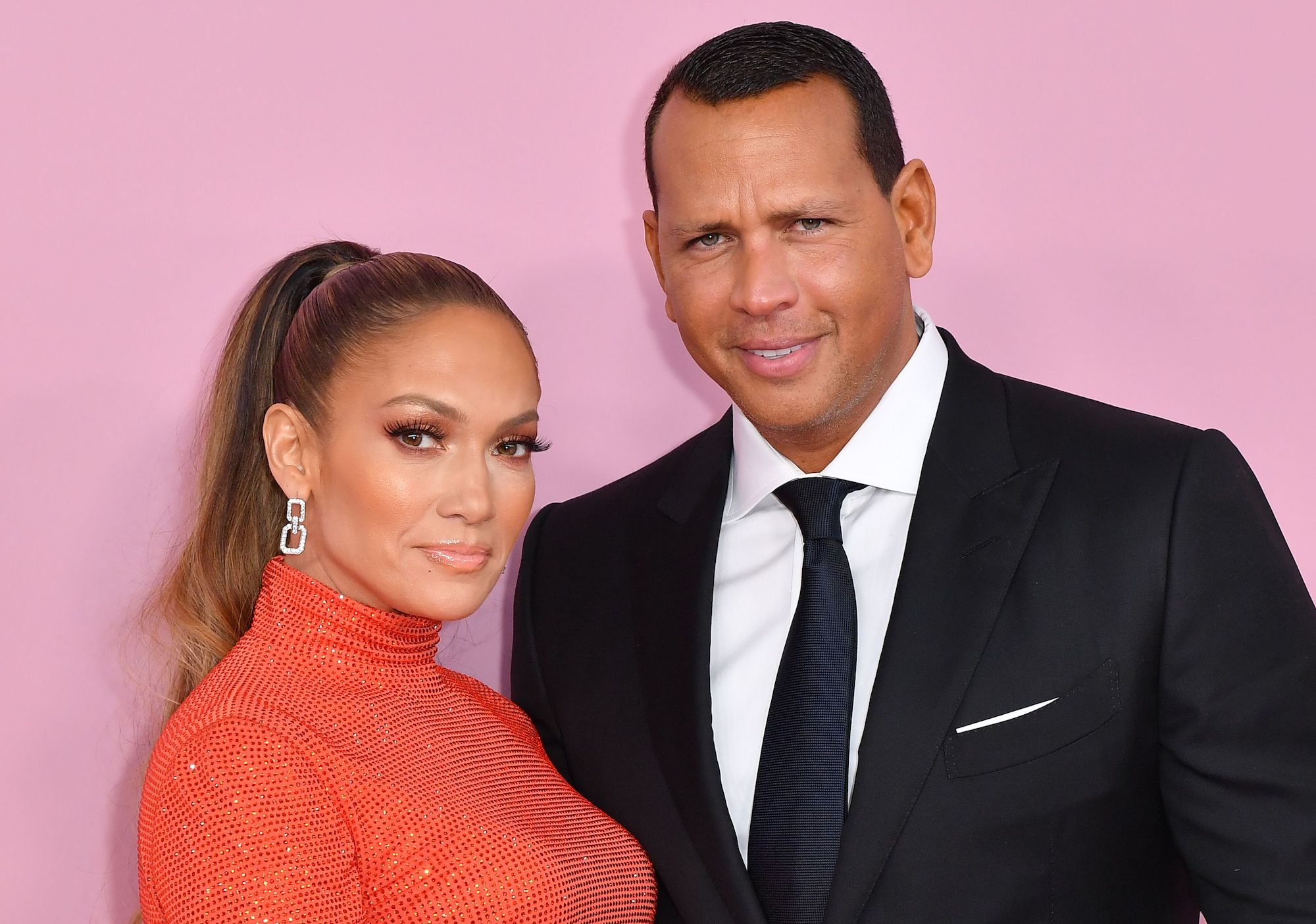 Jennifer Lopez attends CFDA red carpet with husband. (ANGELA WEISS—AFP via Getty Images)