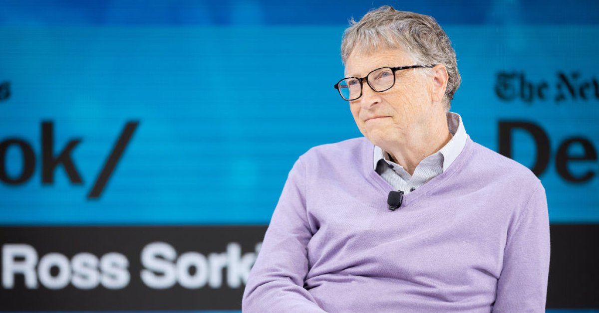 Билл Гейтс объявляет об уходе из правления Microsoft, предваряющего годы радикальных перемен thumbnail