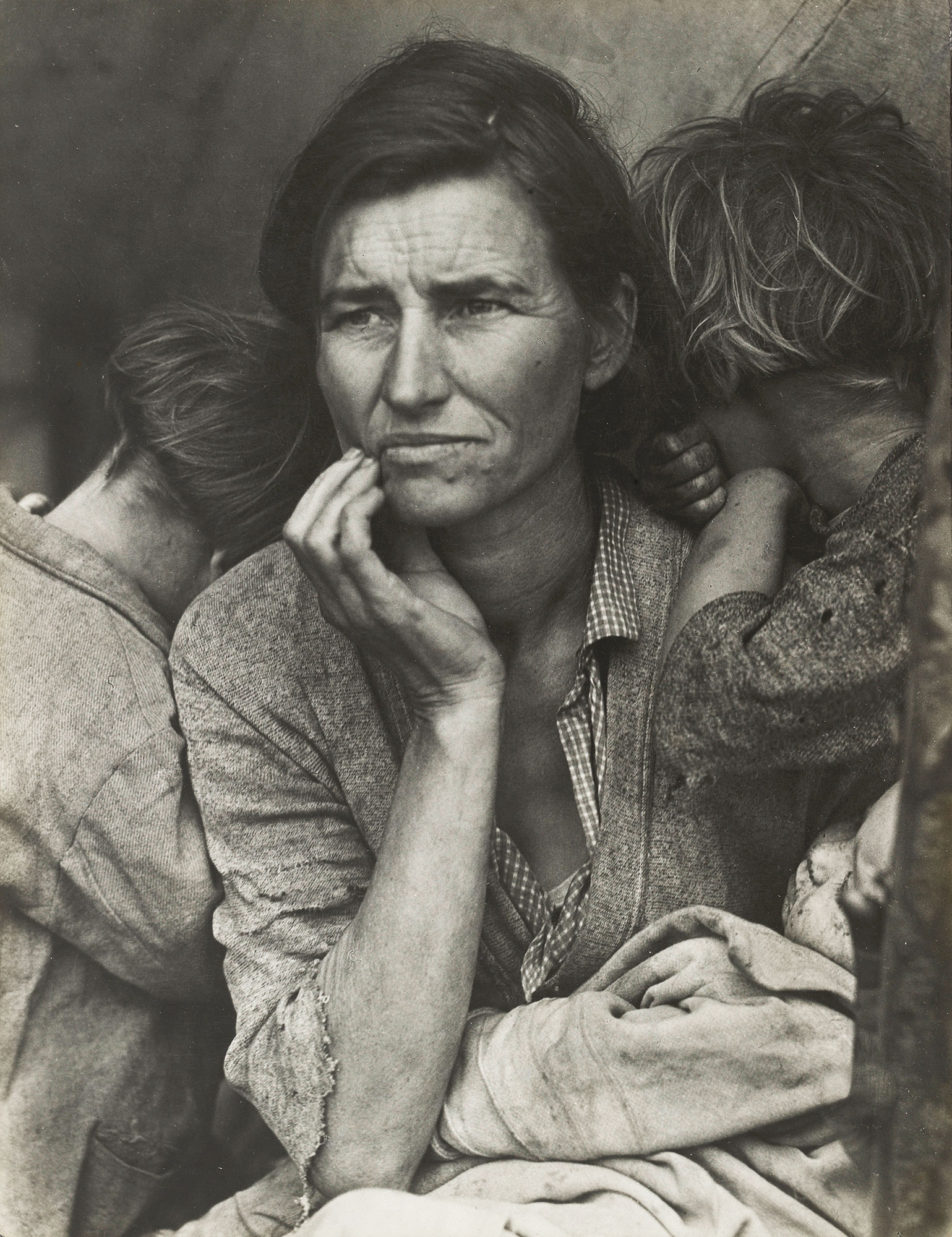 “Migrant Mother”, 1936 (Digital Image © 2008 MOMA, N.Y.)