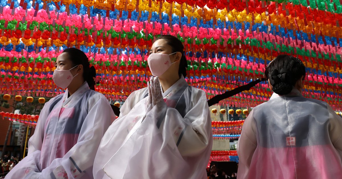 «Мы никогда не считали полную блокировку». Министр здравоохранения Южной Кореи о борьбе страны с коронавирусом thumbnail
