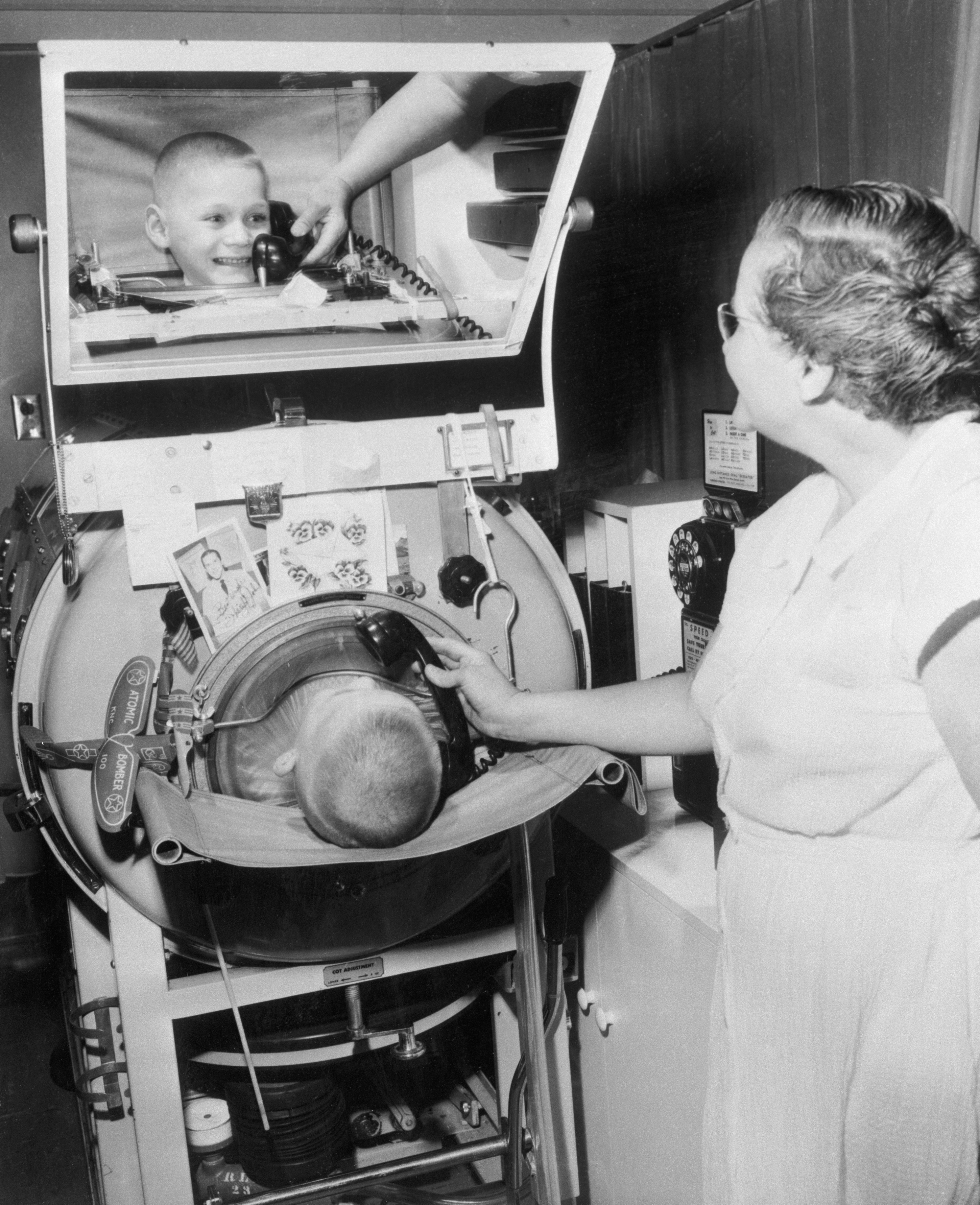 An iron lung was a prison—but a lifesaving one (Bettmann Archive)