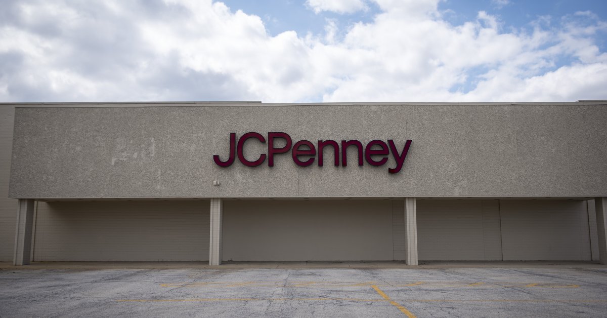 J.C. Penney Файлы для главы 11 банкротства thumbnail