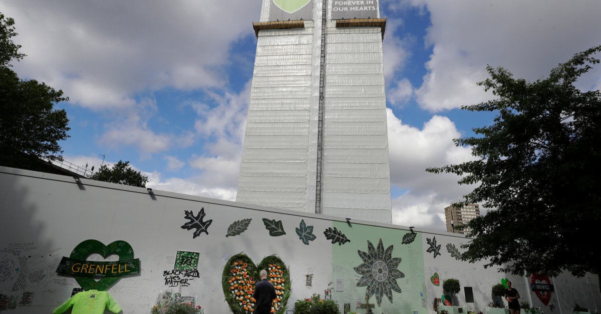 Britain Marks Third Anniversary of Deadly Grenfell Tower Fire With Virtual Memorial Service thumbnail