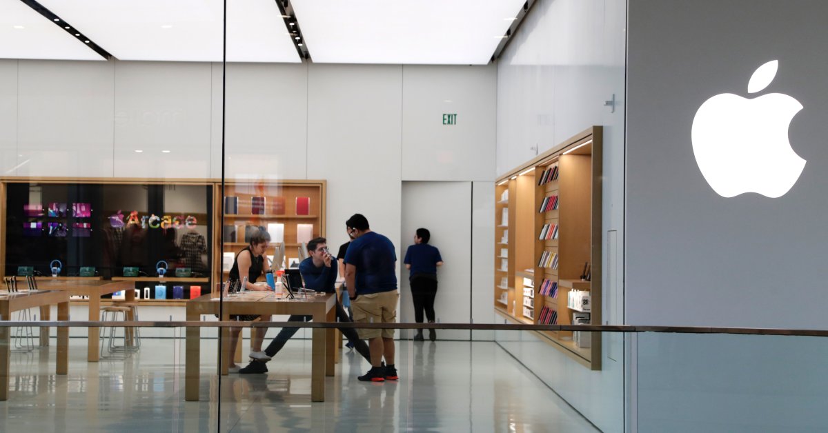 Apple вновь закрывает магазины в 4 штатах на фоне растущих инфекций коронавируса thumbnail