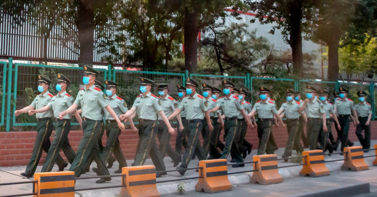 Beijing Closes Food Market and Locks Down Neighborhood After New Coronavirus Outbreak Emerges thumbnail