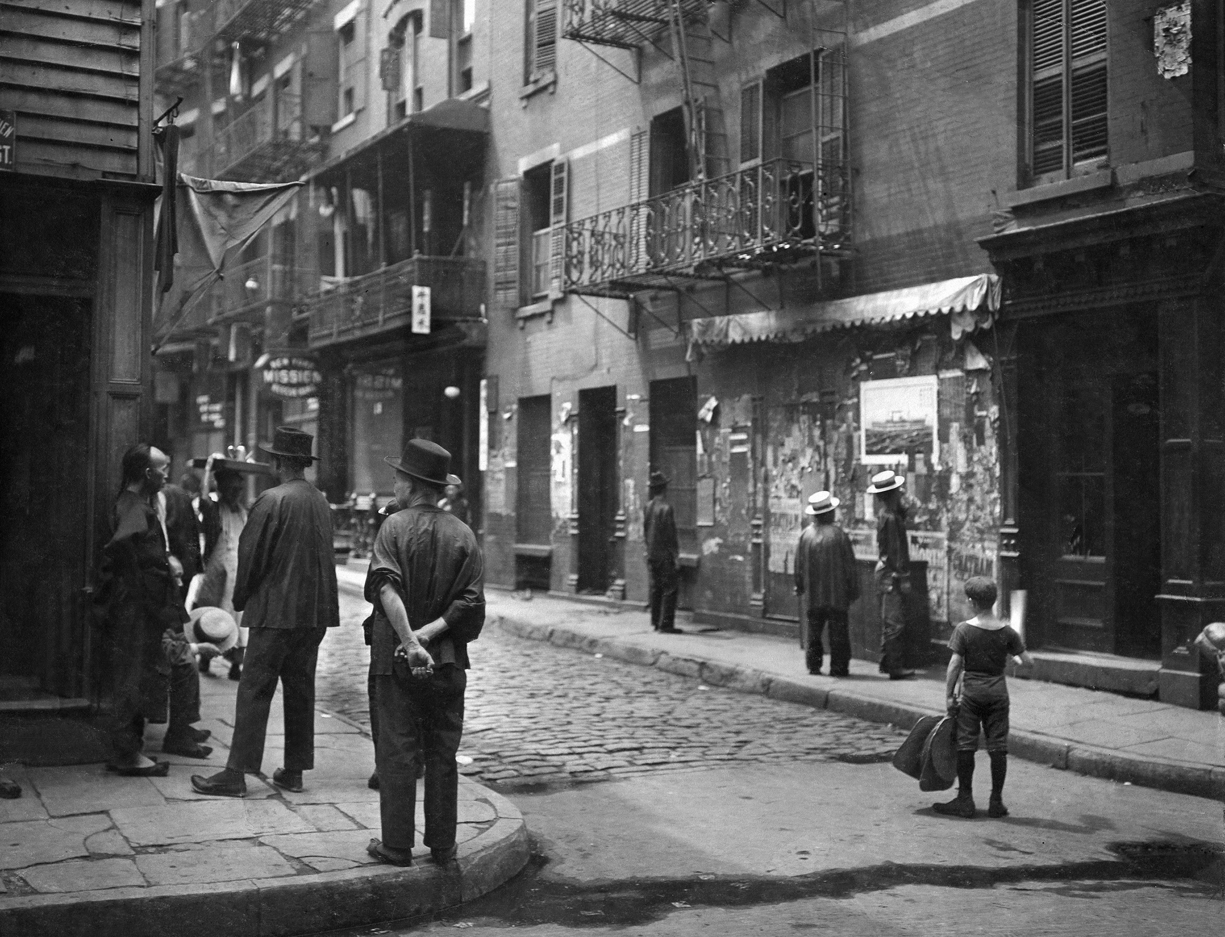 USA New York New York City: Street scene in China Town - 1909 - Vintage property of ullstein bild