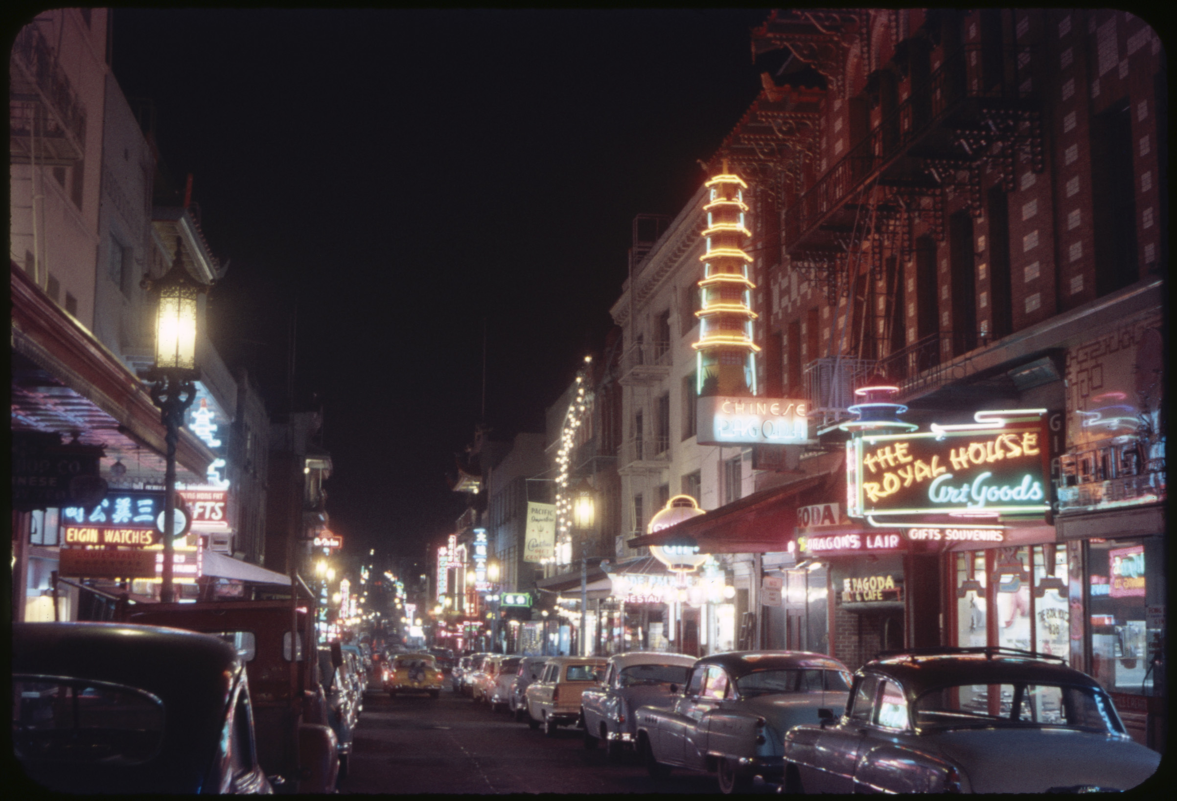 Street Scene at night in San Francisco's Chinatown in the mid-1950s. (Universal Images Group via Getty)