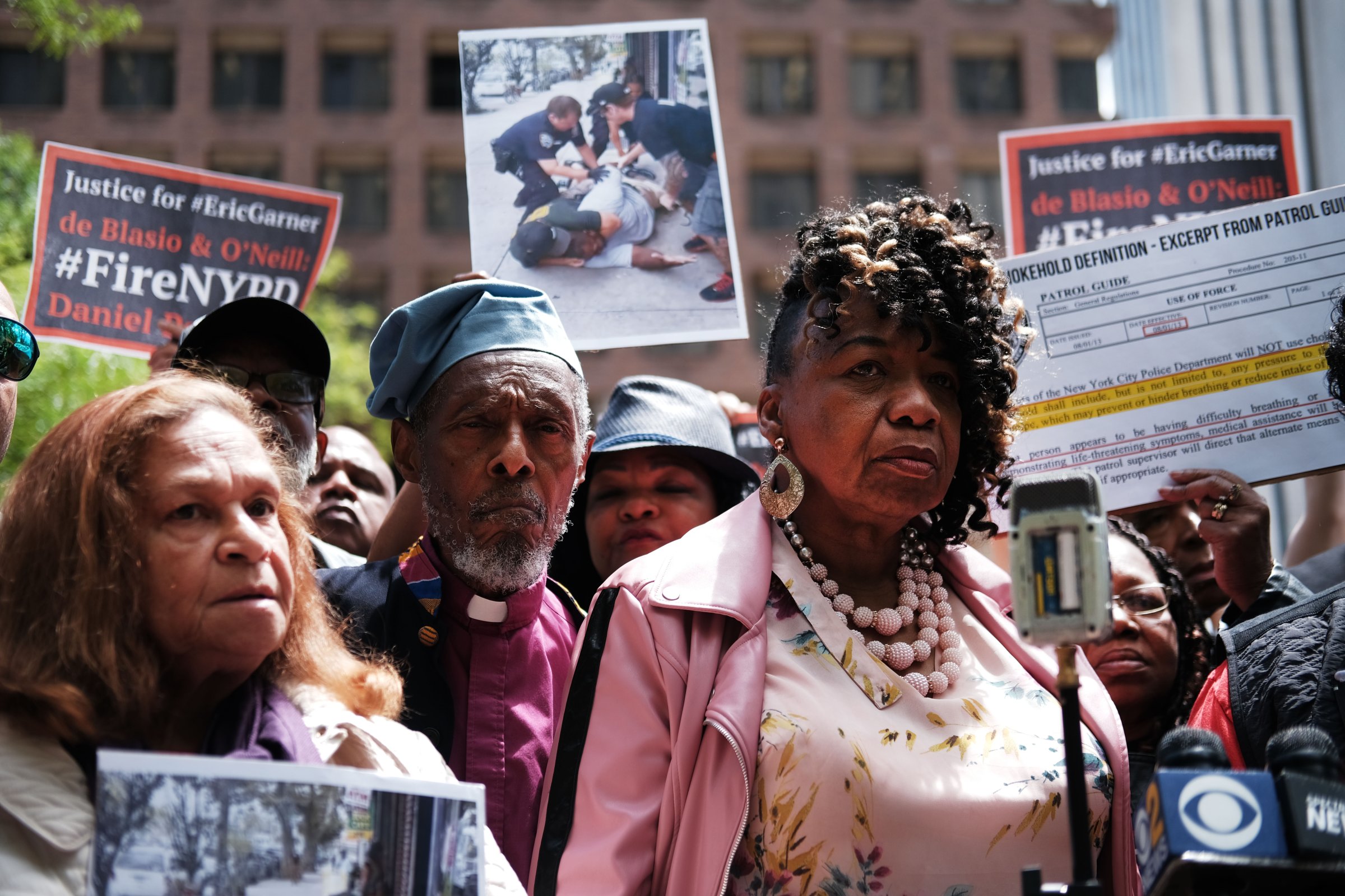 Mother Of Eric Garner Addresses The Media During Trial Of NYPD Officer Pantaleo