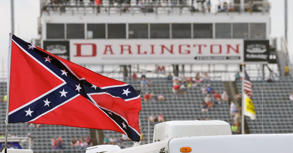 NASCAR Bans Confederate Flag From Its Races and Properties thumbnail