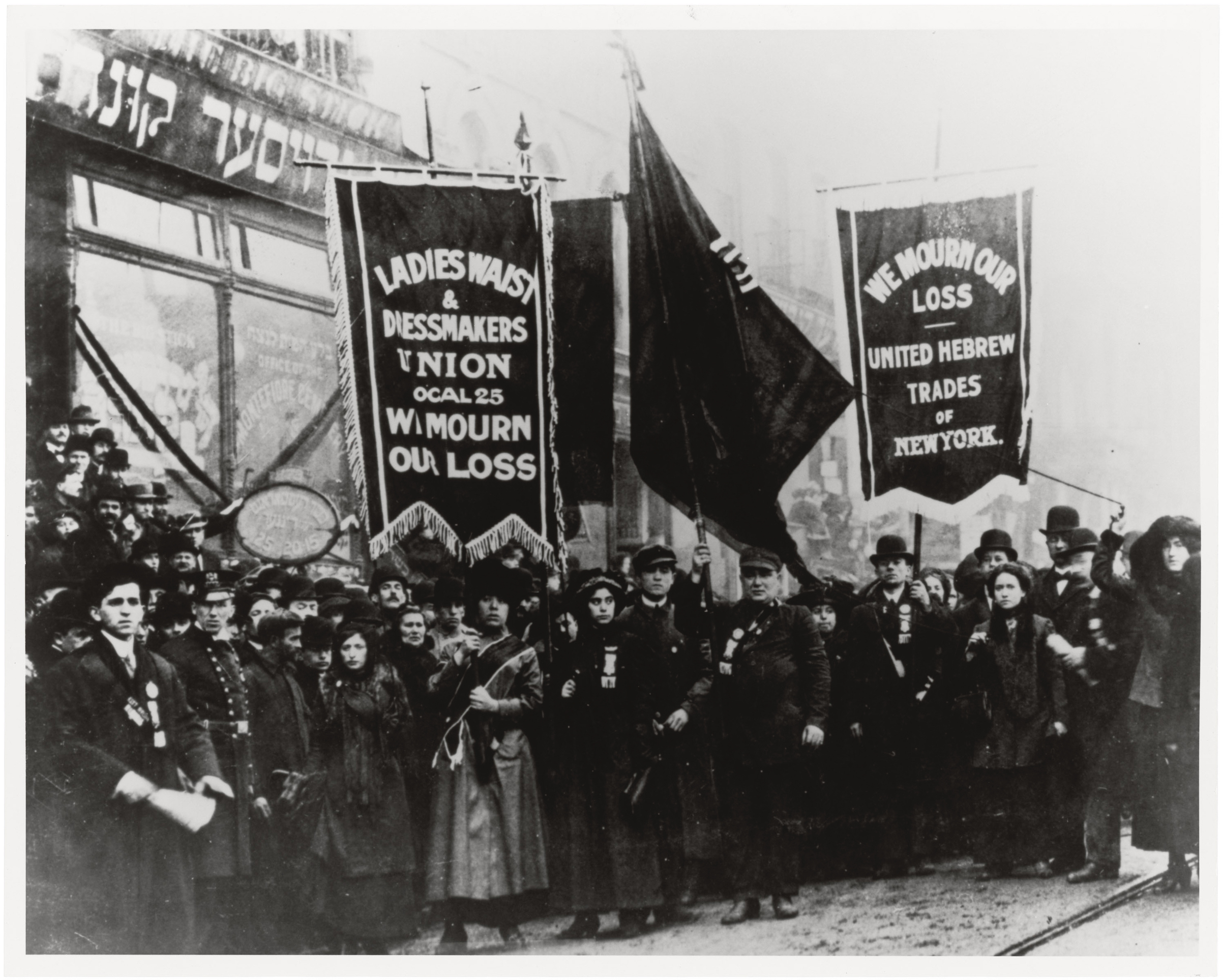 Demonstrators mourn for the deaths of victims of the Triangle Shirtwaist Factory fire, New York, New York, 1911. (Photo by PhotoQuest/Getty Images) (Getty Images)