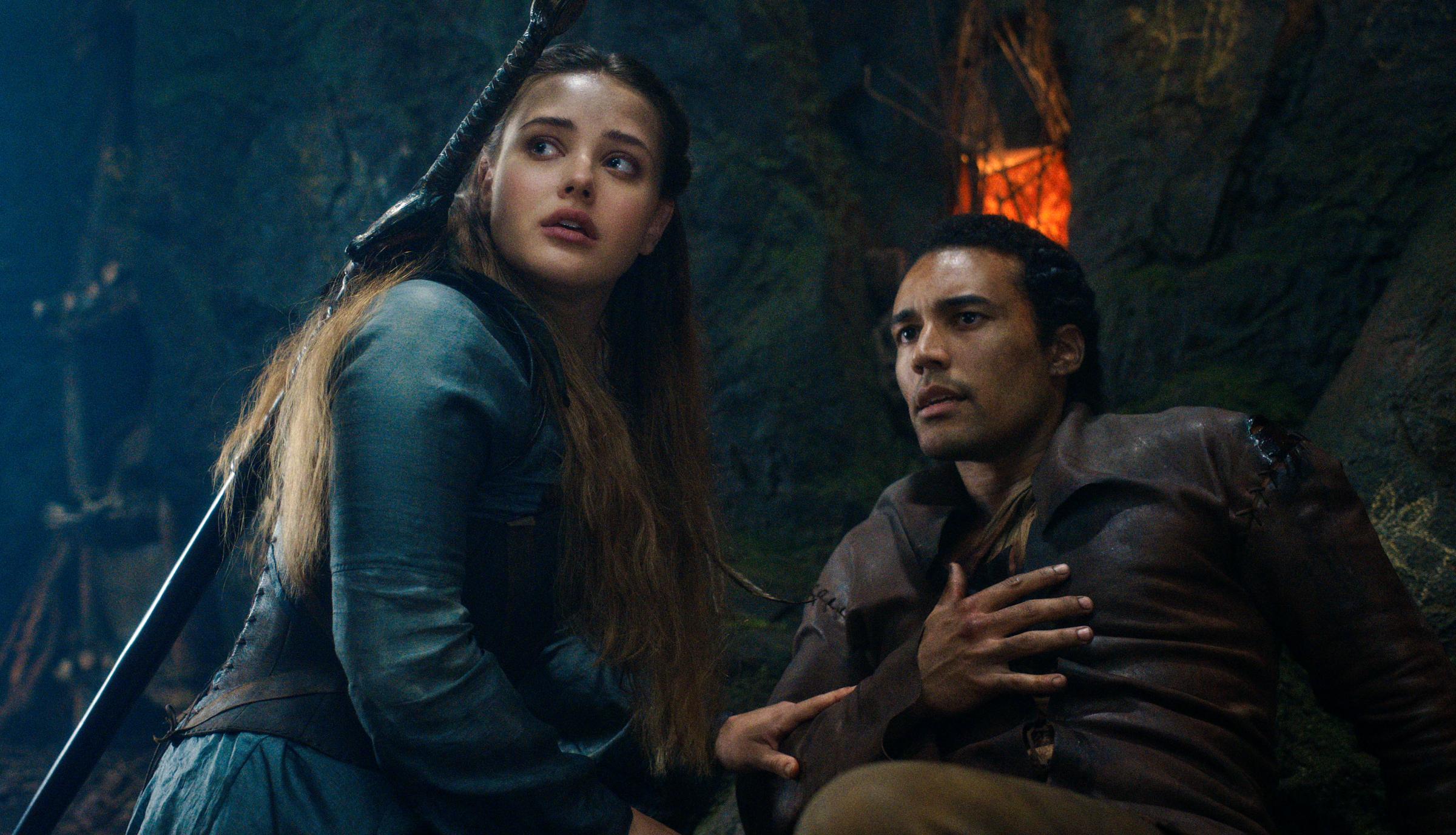CURSED (L to R) KATHERINE LANGFORD as NIMUE and DEVON TERRELL as ARTHUR in episode 107 of CURSED Cr. COURTESY OF NETFLIX © 2020