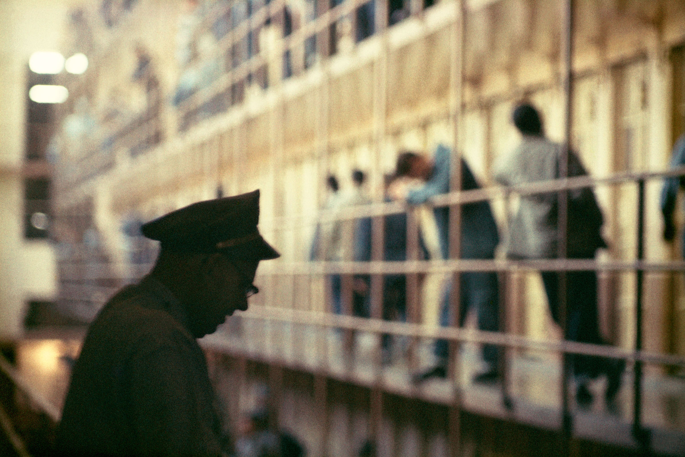 Untitled, San Quentin, California, 1957 (© Courtesy The Gordon Parks Foundation)