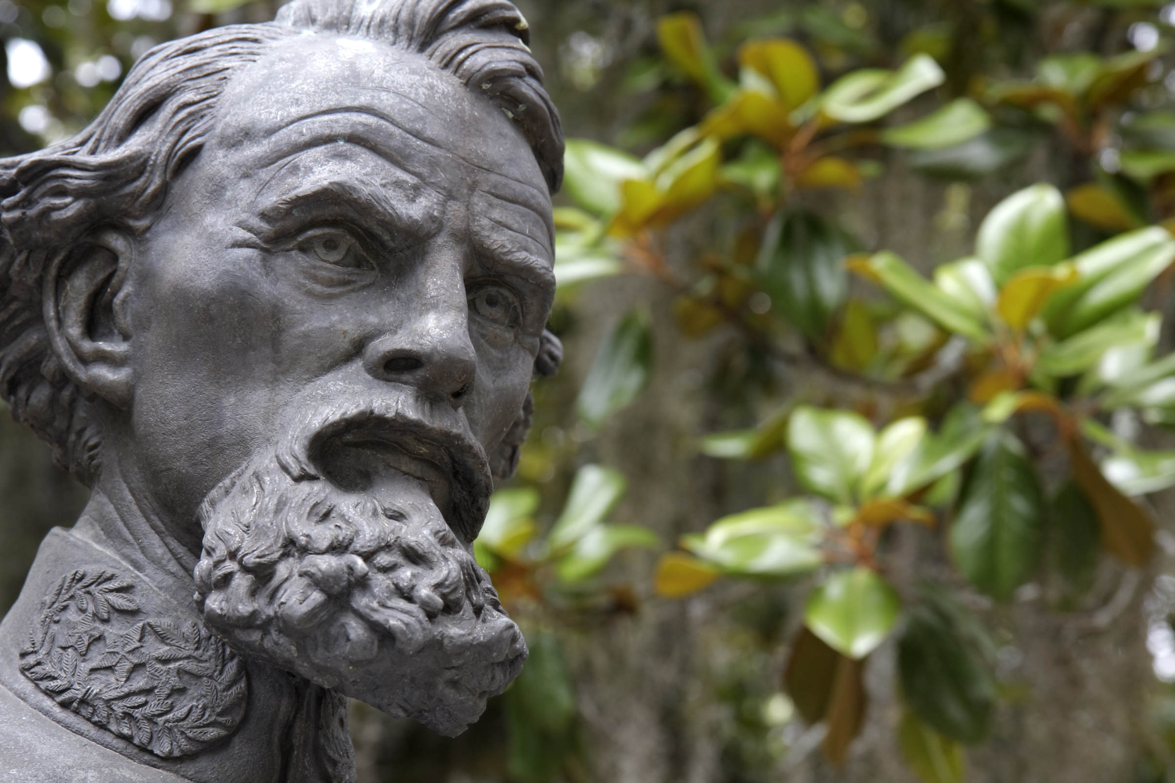 Nathan Bedford Forrest bust at Old Live Oak Cemetery in Selma, Ala. (Universal Images Group via Getty)