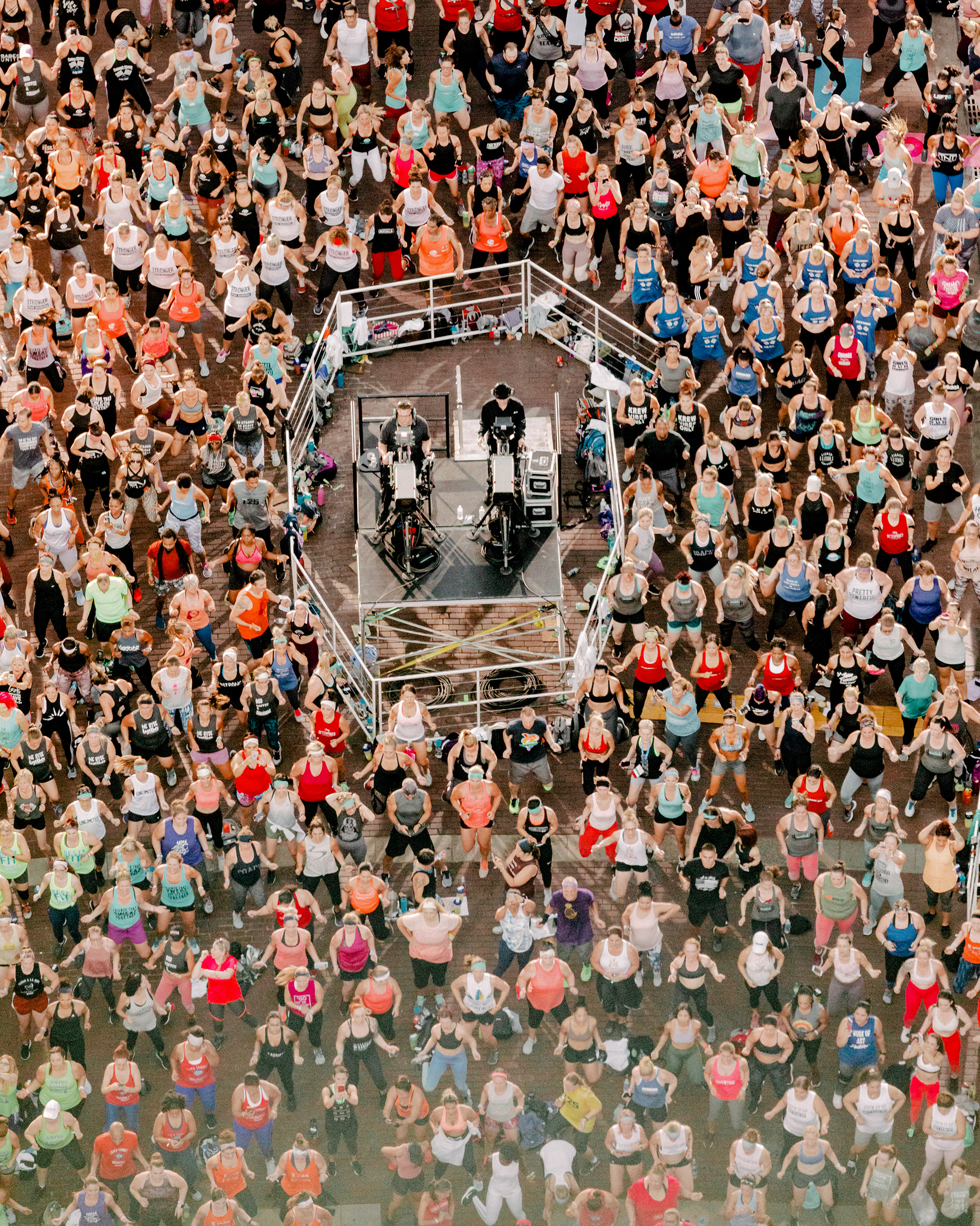 The Beachbody summit in 2019 drew thousands hoping to earn money selling the company’s products and fitness routines (Evan Jenkins for TIME)