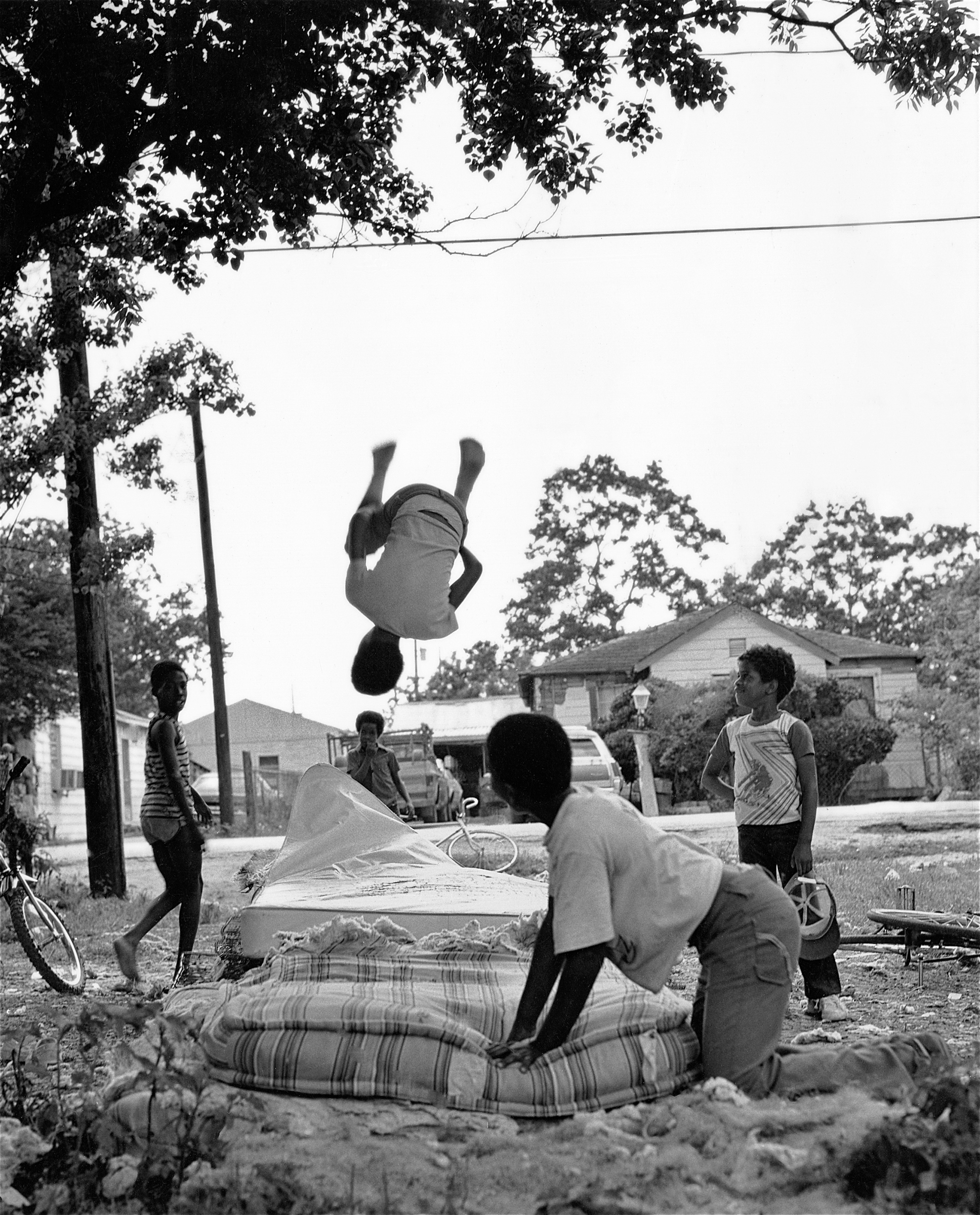 Bouncing Boys (1981). “The yard becomes an extension of the house when it’s hot out,” Earlie says. “In the inner city, people learn how to improvise to live and survive.” (Earlie Hudnall Jr.)