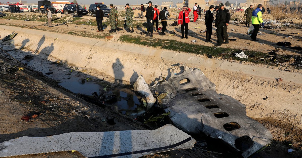 Иран получает данные и разговоры в кабине сбитого украинского самолета, в результате которого погибли 176 человек thumbnail