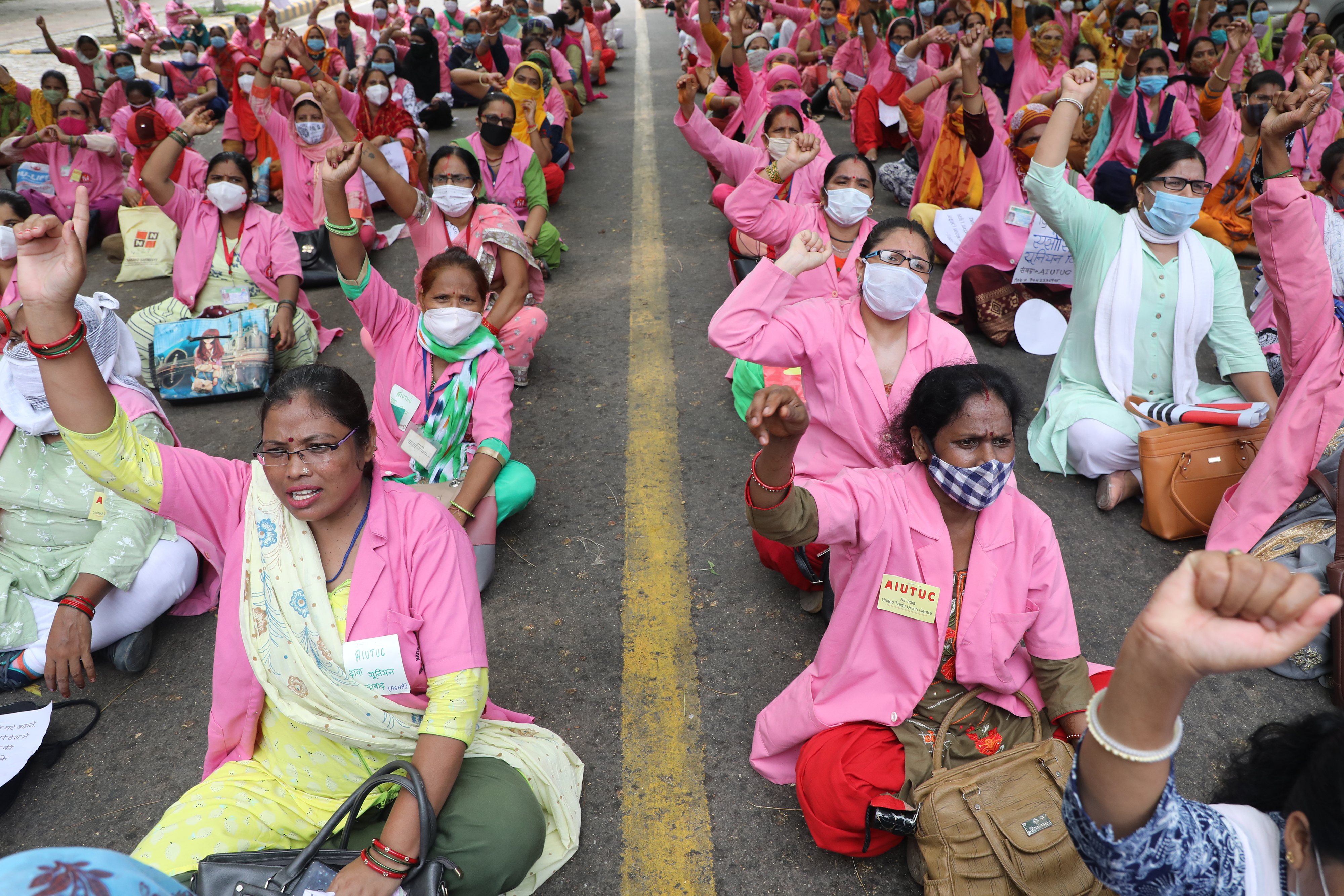 New Delhi, Aug. 9, 2020. ASHAs protest in New Delhi, demanding better pay and recognition. Photo by T. Narayan/Bloomberg via Getty Images