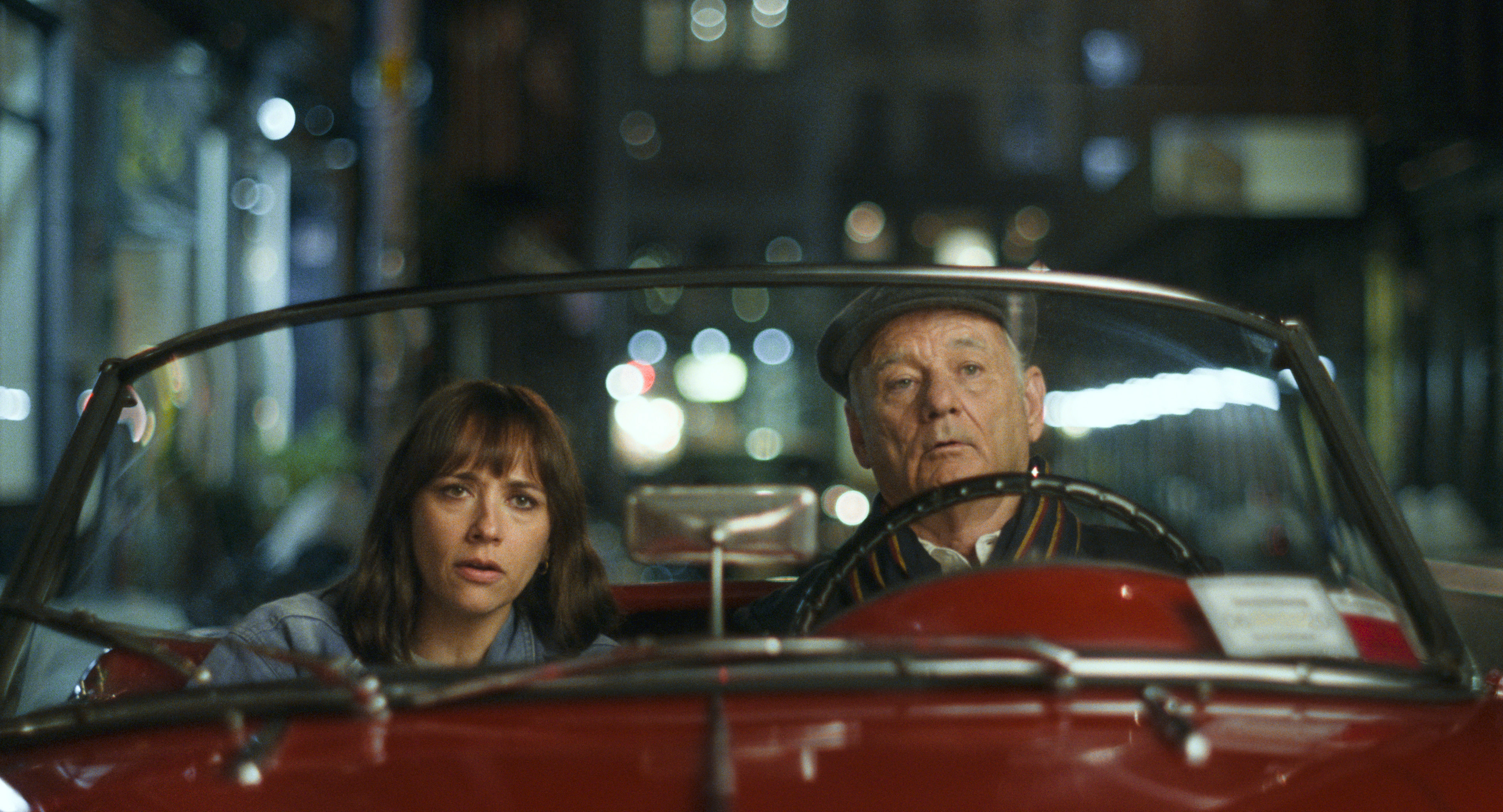 Rashida Jones and Bill Murray on a stake-out in 'On the Rocks' (Apple TV+)