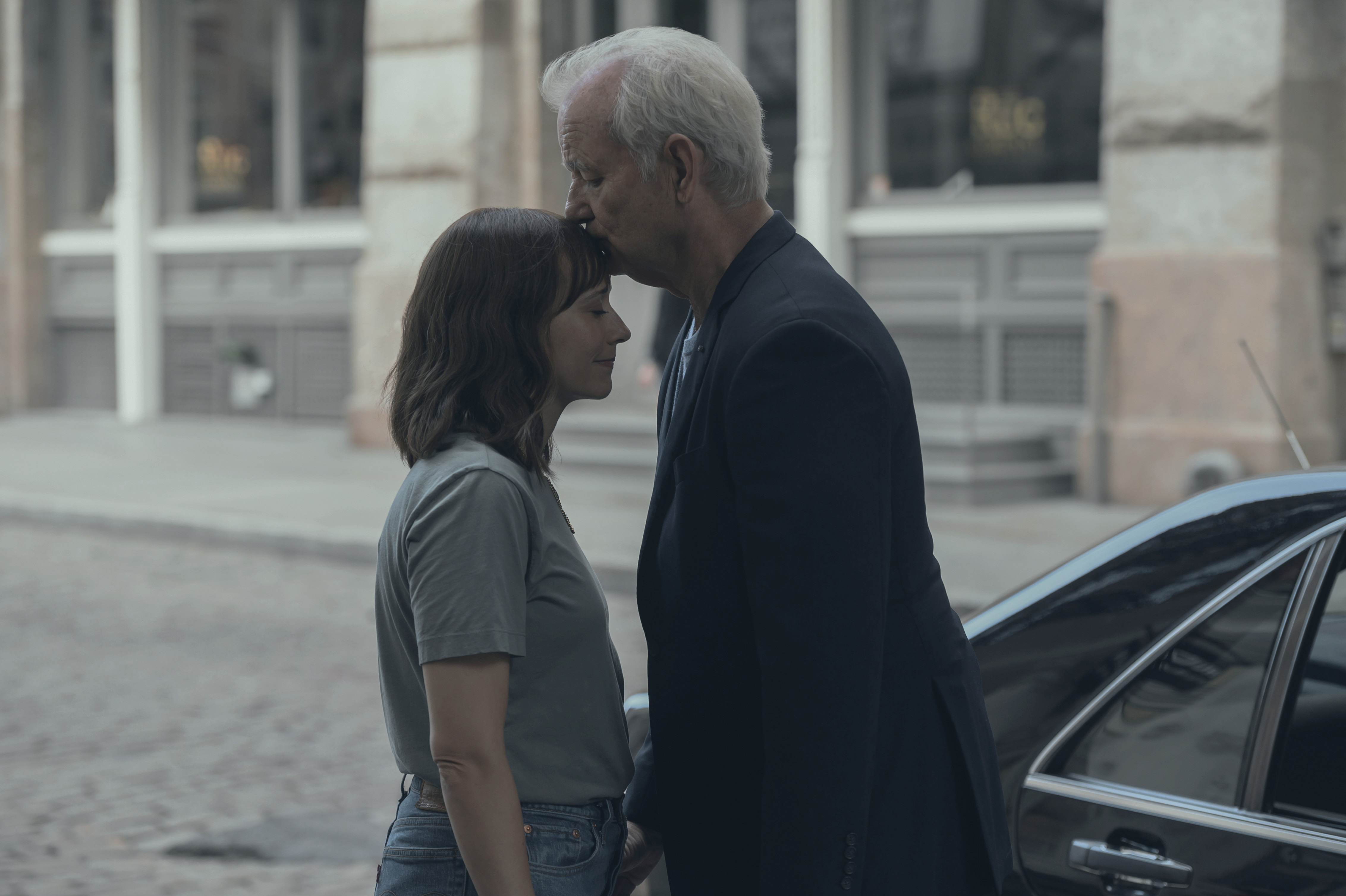 Rashida Jones and Bill Murray play daughter and father in 'On the Rocks' (Apple TV+)