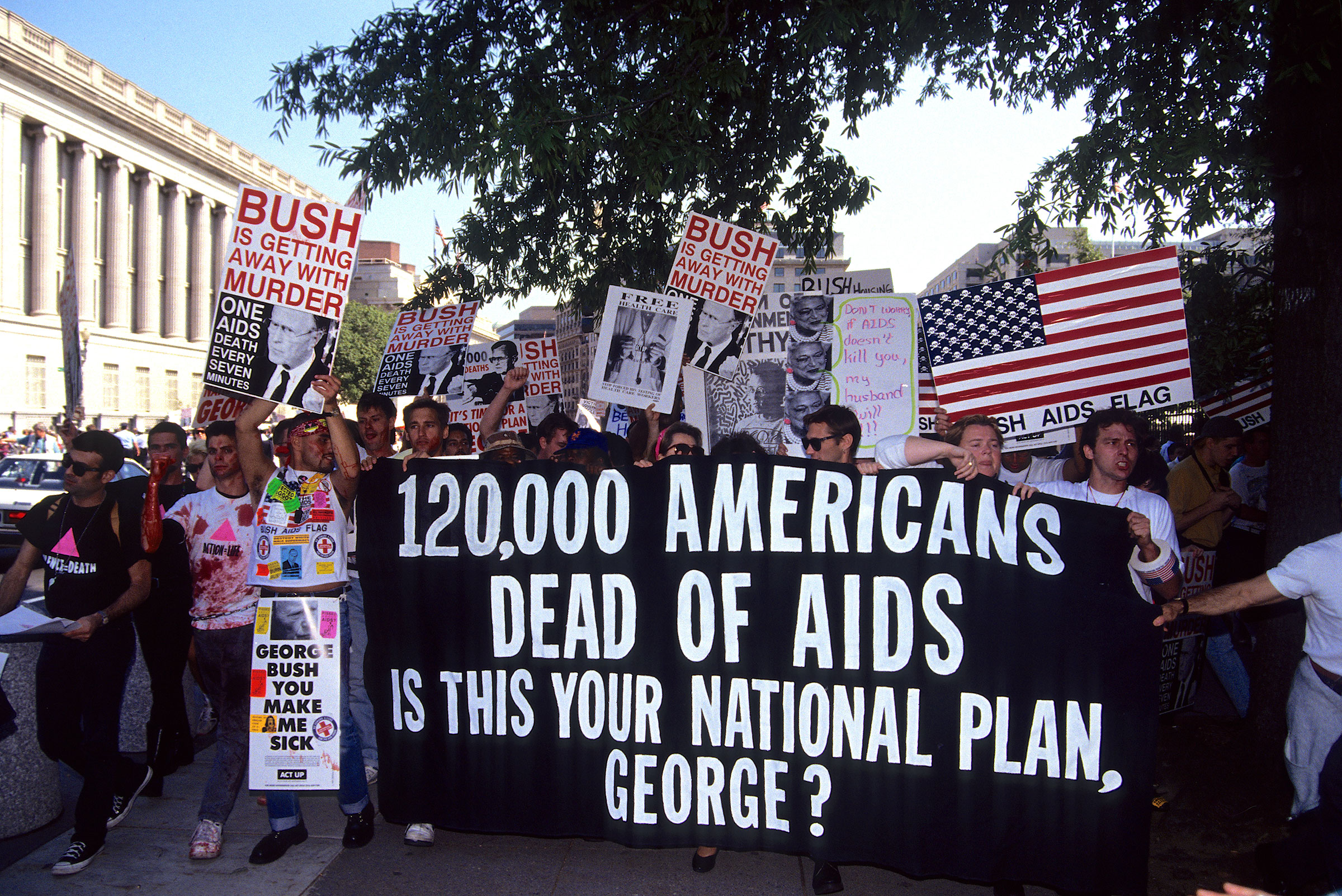ACT UP activists protest near the White House in Washington, D.C., on Sept. 30, 1991. (Mark Reinstein—Corbis/Getty Images)