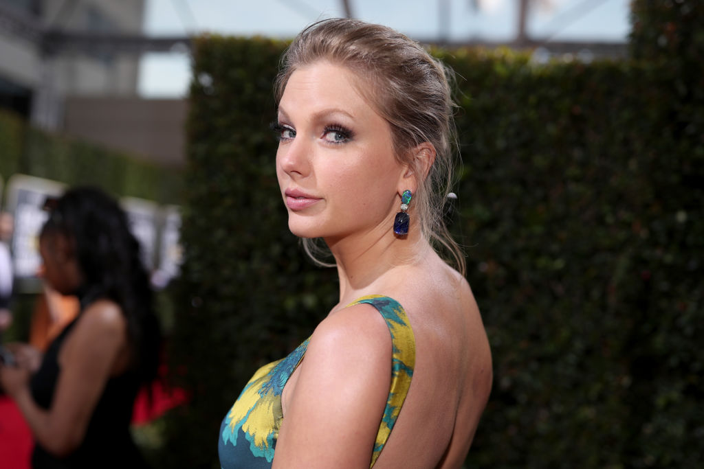 Taylor Swift arrives to the 77th Annual Golden Globe Awards held at the Beverly Hilton Hotel on January 5, 2020. (NBCU Photo Bank via Getty Images&mdash;2020 Christopher Polk/NBC)
