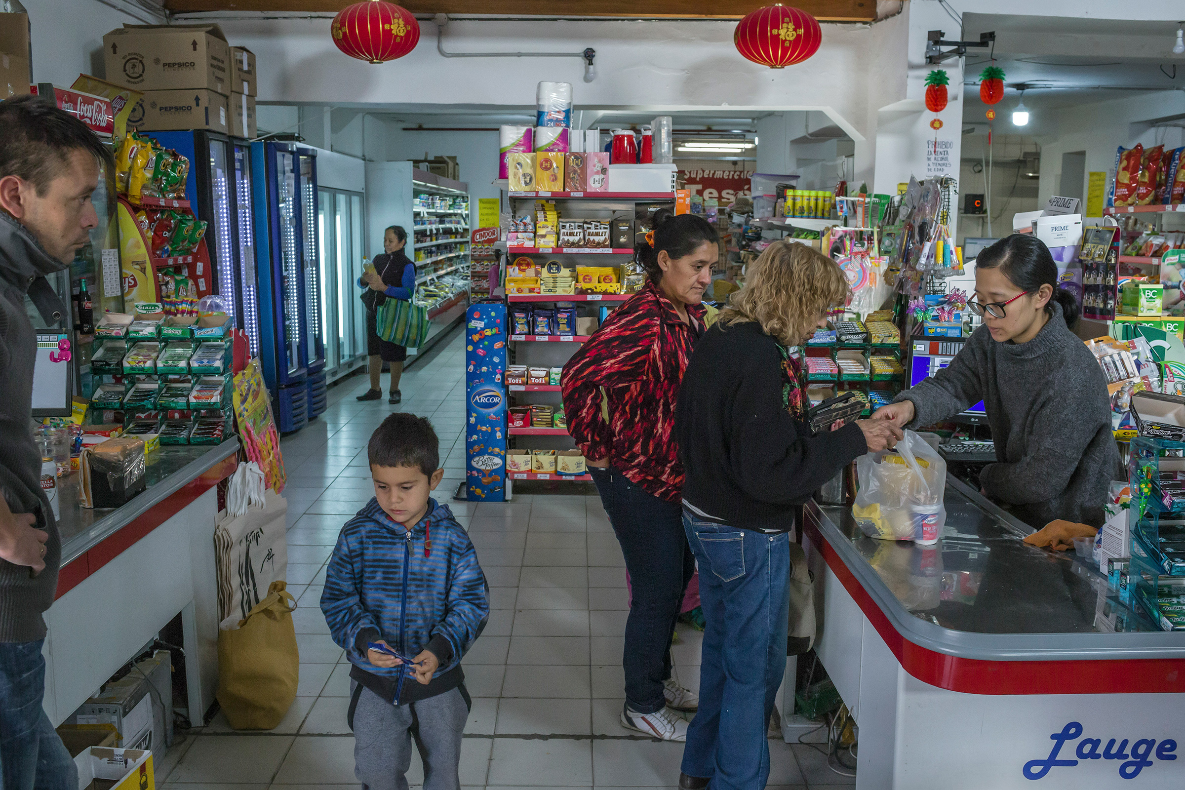 A grocery near a satellite-tracking station China opened in Argentina in 2018