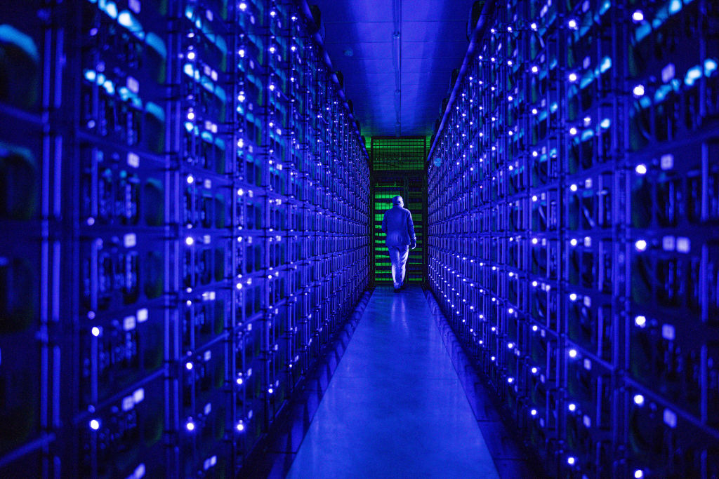 Mining rigs mine the Ethereum and Zilliqa cryptocurrencies at the Evobits crypto farm in Cluj-Napoca, Romania, on Jan. 22, 2021. (Akos Stiller—Bloomberg/Getty Images)