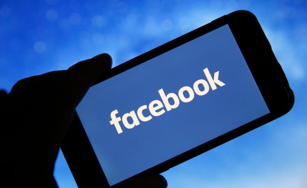 Facebook's Value at $1 Trillion as Judge Tosses Antitrust Suits