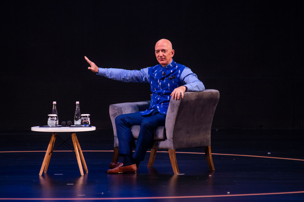Amazon founder Jeff Bezos interacts with entrepreneurs at the Amazon's annual Smbhav event at Jawahar Lal Nehru Stadium, on January 16, 2020 in New Delhi, India. (Pradeep Gaur–Mint/Getty Images)