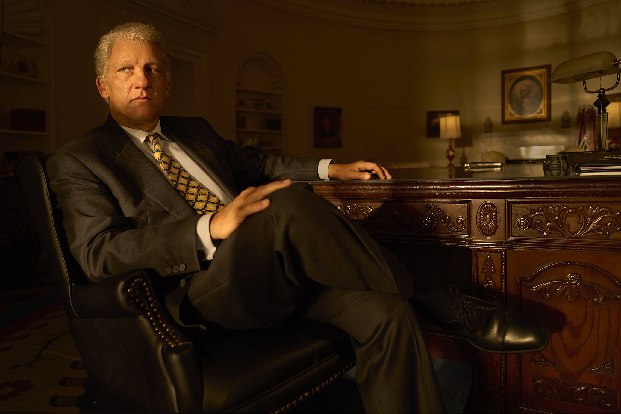 Clive Owen as Bill Clinton in 'Impeachment: American Crime Story' (Kurt Iswarienko/FX)