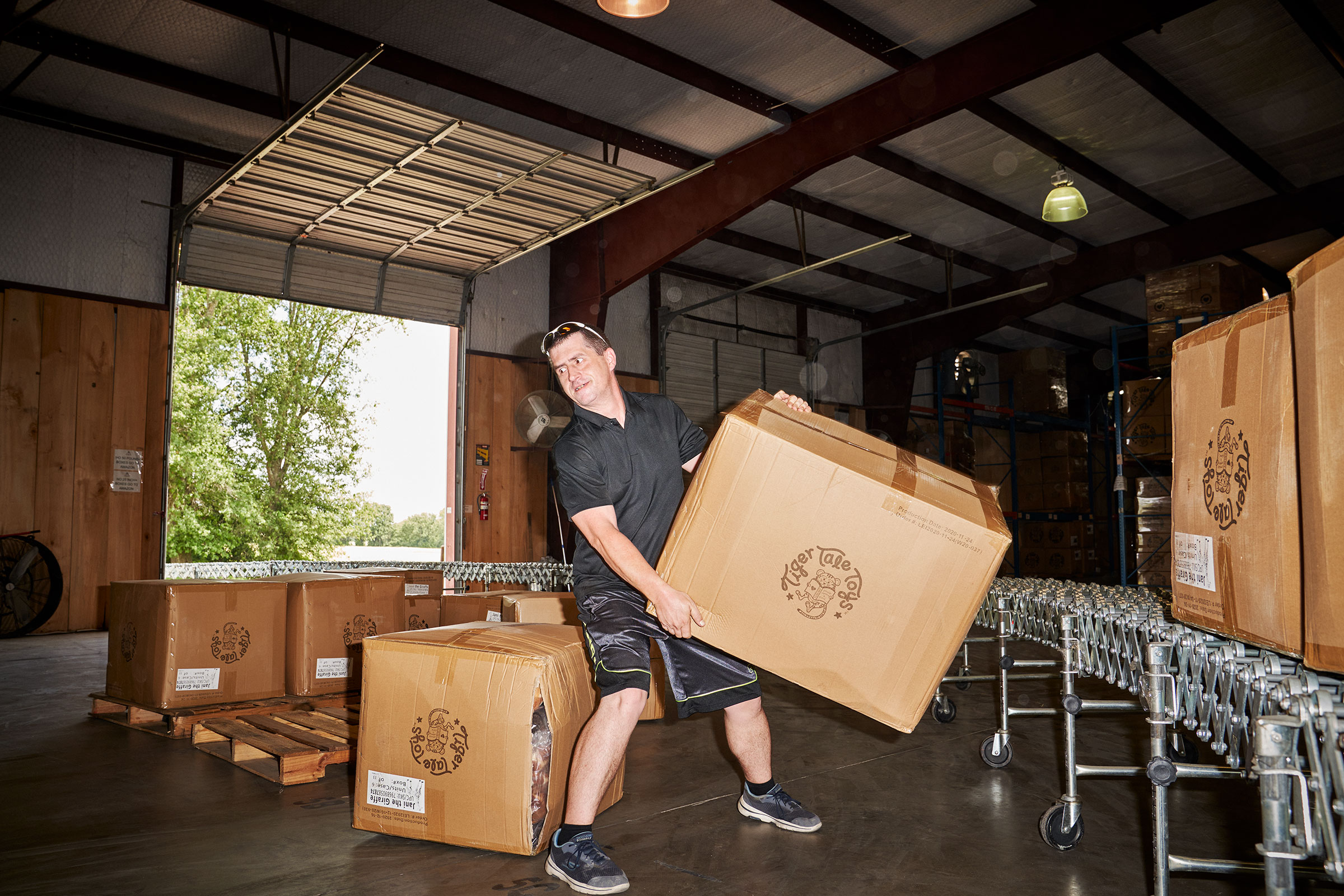 Boxes are sorted at the Viahart distribution facility in Wills Point, Texas on July 23, 2021. (Jonathan Zizzo for TIME)