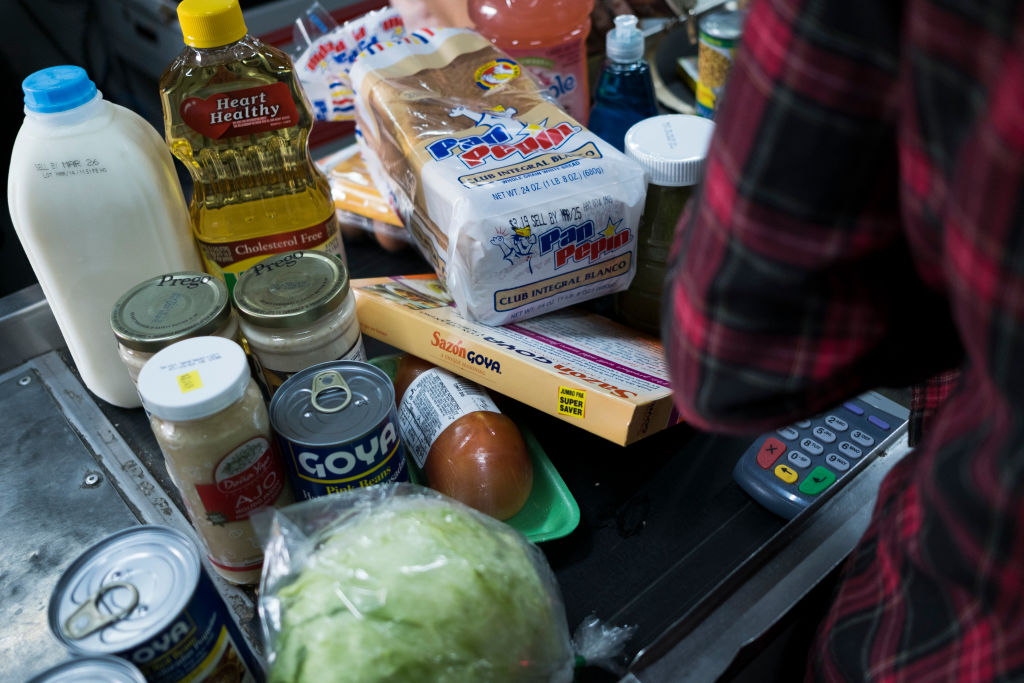Food Stamps beneficiaries do their groceries shopping at Agranel Supermarket in Bayamon. (Dennis M. Rivera Pichardo/The Washington Post—Getty)