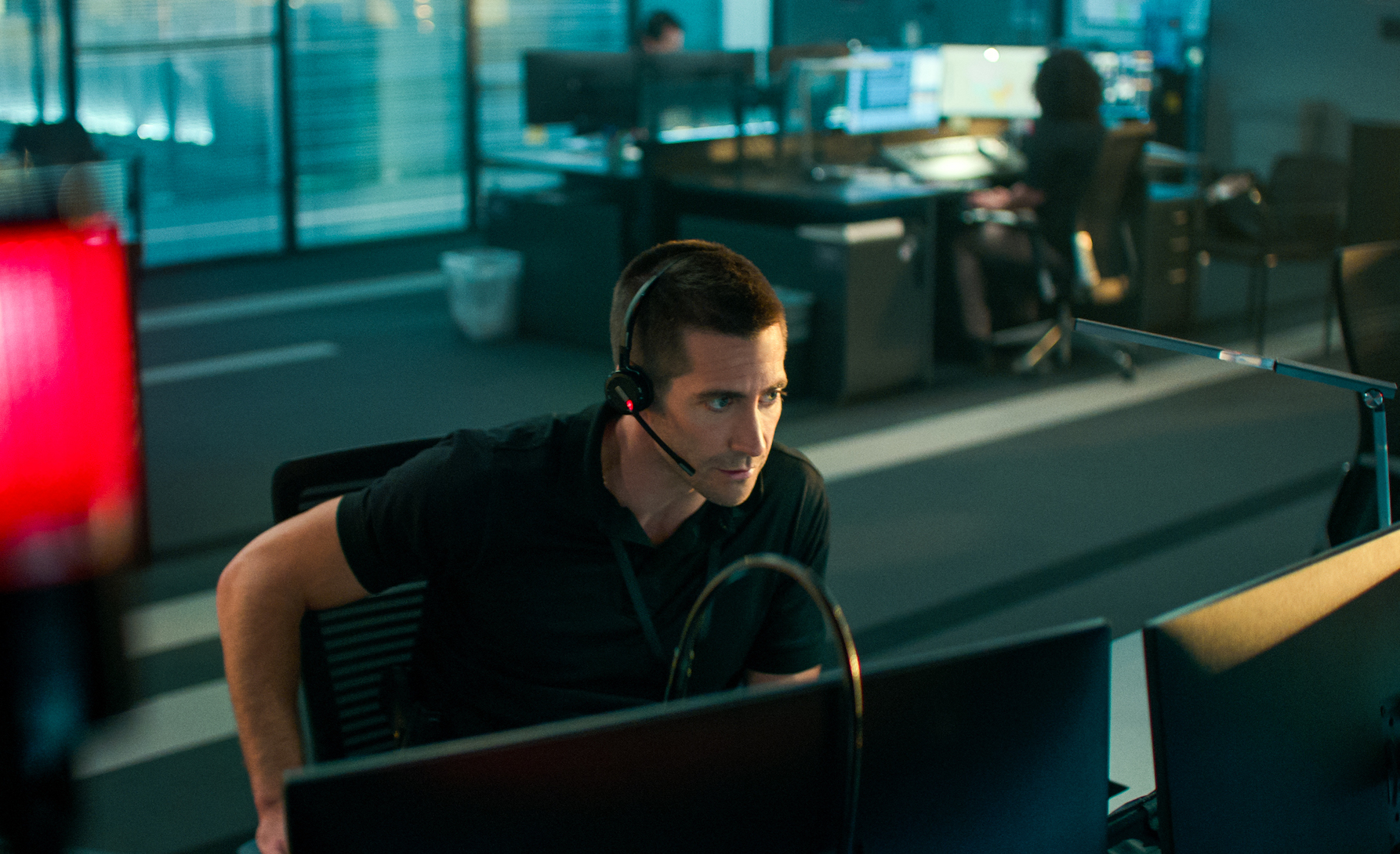 Jake Gyllenhaal as Joe Baylor in 'The Guilty' (Courtesy of Netflix)