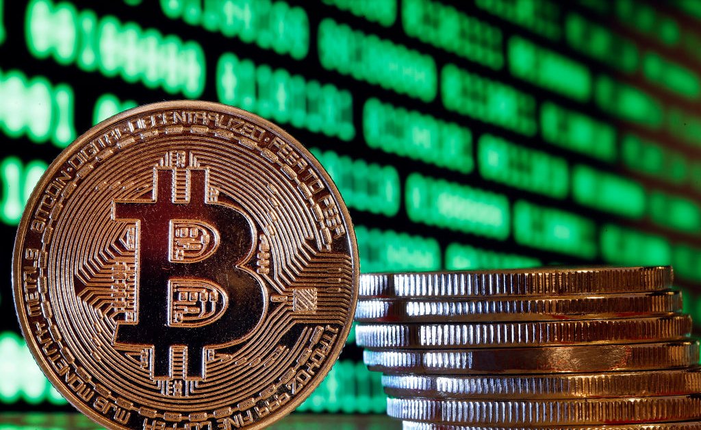 Bitcoin Launch Sparks Wave of Crypto Speculation in El Salvador thumbnail