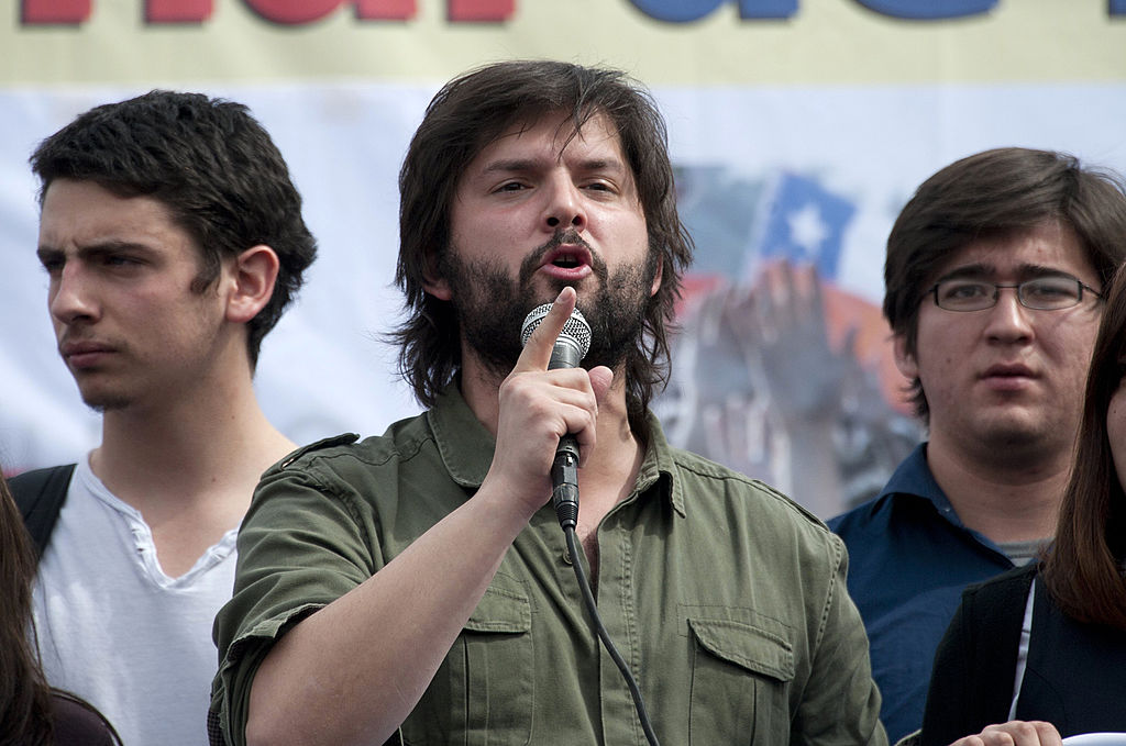 Student leader Gabriel Boric delivers a speech during a protest to demand Chilean President Sebastian Pinera's government to improve public education quality in Santiago, on August 28, 2012. (Claudio Santana—AFP/Getty Images)
