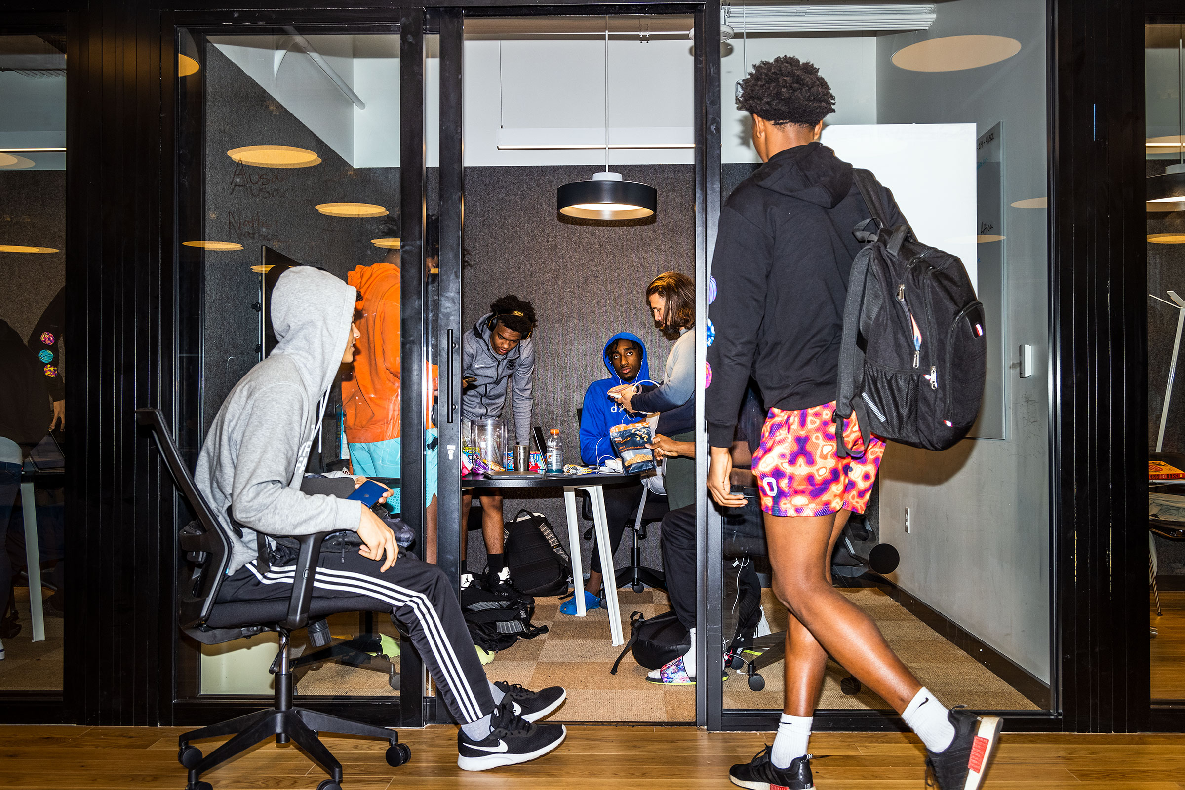 Players take classes at a WeWork space in the Buckhead neighborhood of Atlanta. (Andrew Hetherington for TIME)