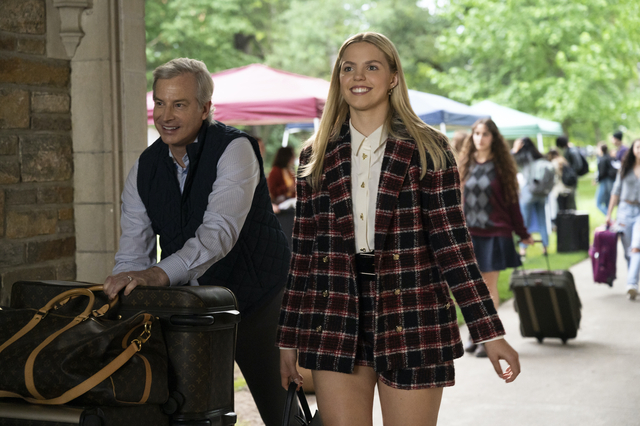 Ron Huebel and Reneé Rapp in 'The Sex Lives of College Girls' (David Giesbrecht/HBO Max)