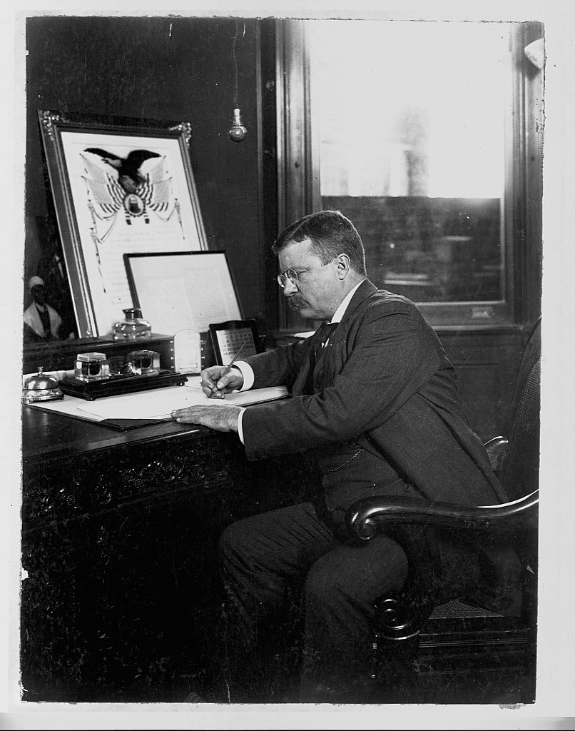 Roosevelt Signing Thanksgiving Proclamation