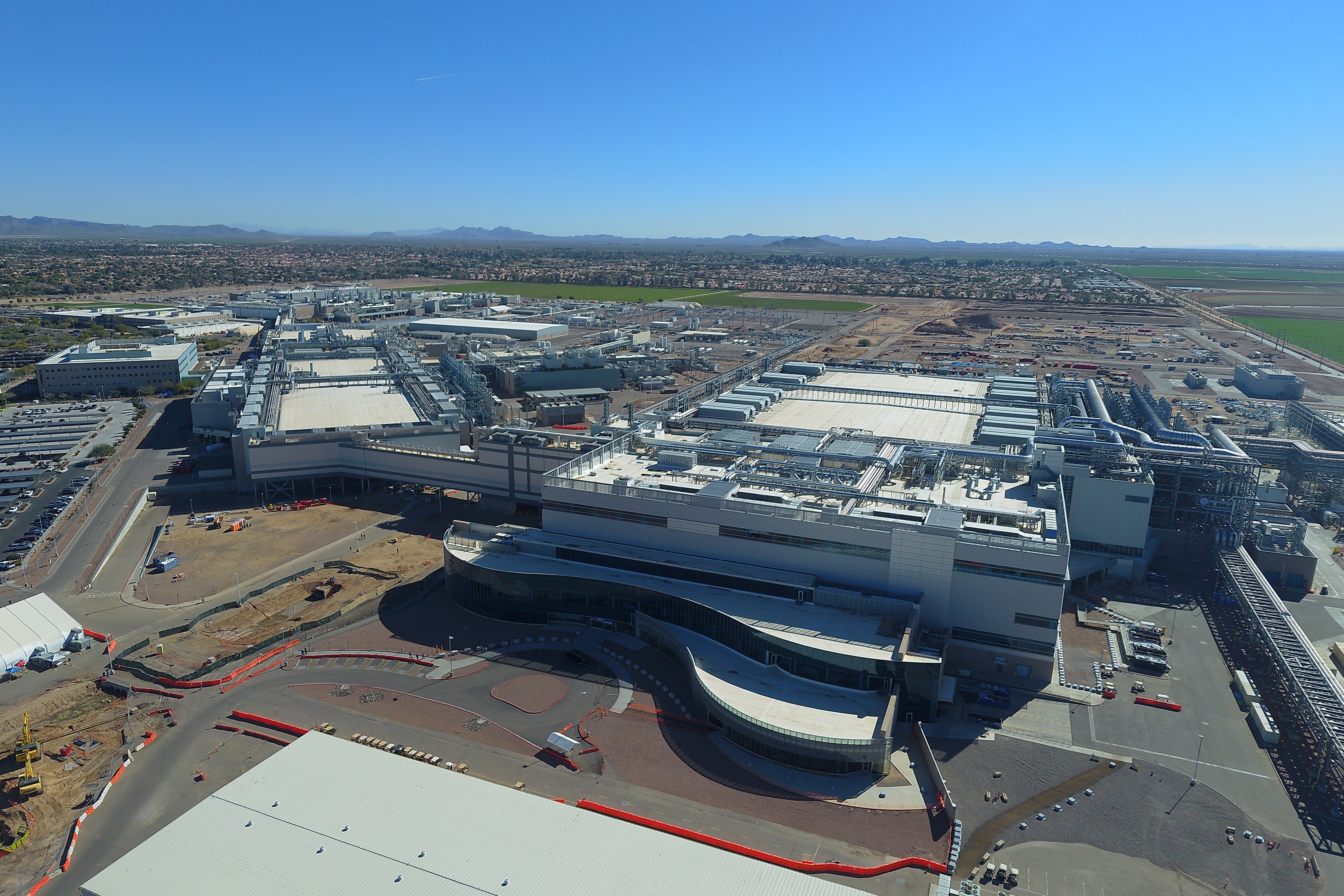 Intel’s Arizona factory, Fab 42, became fully operational in 2020 on the company’s Ocotillo campus in Chandler, Arizona. (Intel Corporation—Intel Corporation)